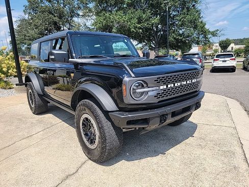 Used 2023 Ford Bronco Badlands AWD/4WD image 1