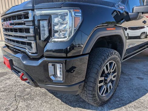 Used 2023 GMC Sierra 2500 AT4 w/ Gooseneck/5TH Wheel Package image 8