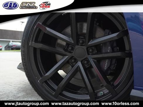 Used 2020 Chevrolet Camaro SS RWD image 3