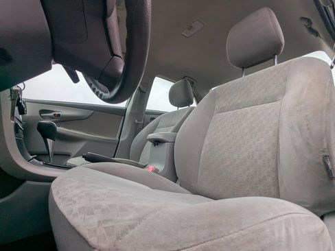 Used 2009 Toyota Corolla FWD image 10