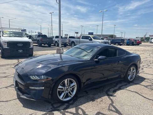 Used 2021 Ford Mustang Coupe w/ Equipment Group 101A RWD image 2