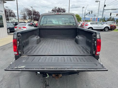 Used 2006 Ford F250 XL AWD/4WD image 5