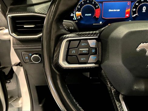 Used 2025 Ford Mustang Premium RWD image 11