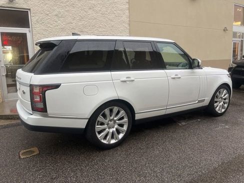 Used 2017 Land Rover Range Rover Supercharged AWD/4WD image 4