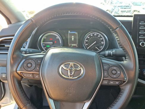 Used 2024 Toyota Camry SE image 21