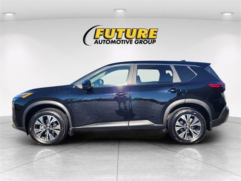 Used 2023 Nissan Rogue SV image 6