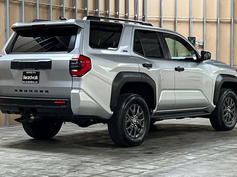 Used 2025 Toyota 4Runner SR5 image 4