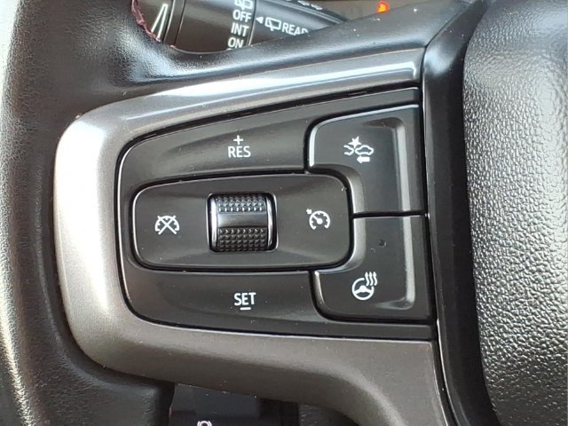 Used 2024 Chevrolet Suburban RST w/ Luxury Package AWD/4WD image 25