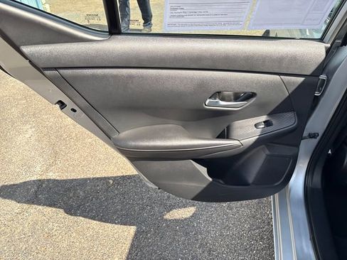 Used 2023 Nissan Sentra SV FWD image 21