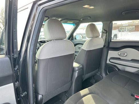 Used 2016 Kia Soul w/ Convenience Package image 23