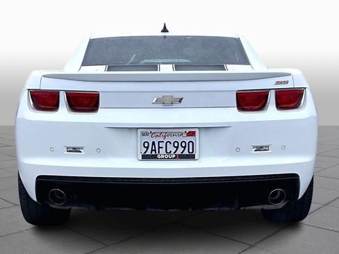 Used 2011 Chevrolet Camaro SS w/ RS Package image 4