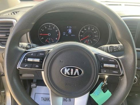 Used 2022 Kia Sportage LX AWD/4WD image 13