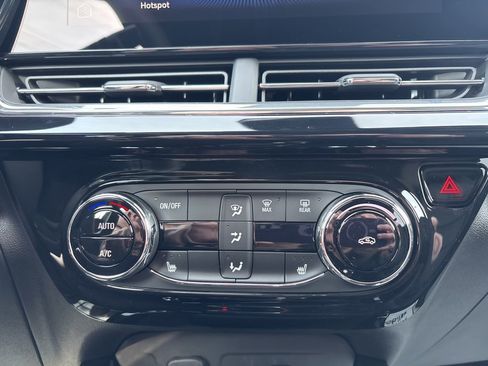 New 2026 Chevrolet Trax RS w/ Driver Confidence Package image 16