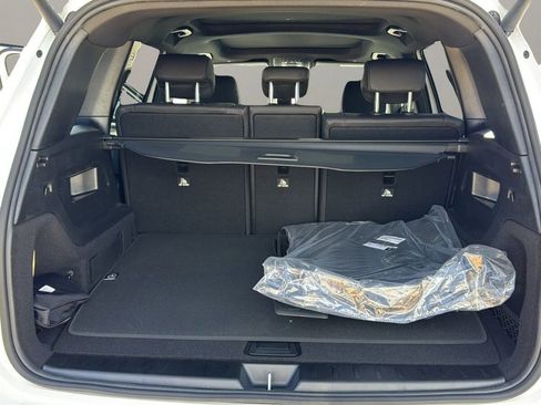 New 2026 Mercedes-Benz GLB 250 image 23