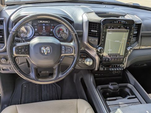 Used 2019 RAM 1500 Limited w/ Advanced Safety Group AWD/4WD image 11