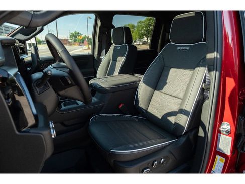 New 2026 GMC Sierra 2500 AT4X w/ LPO, Black Badging Package AWD/4WD image 12