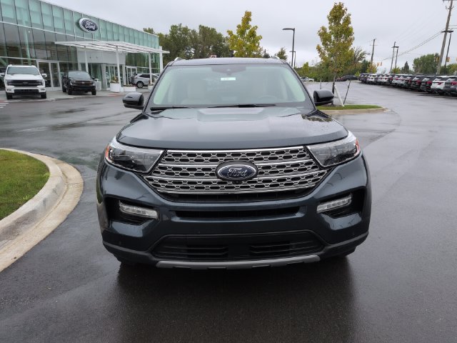 Certified 2023 Ford Explorer Limited w/ Limited Technology Package AWD/4WD image 8