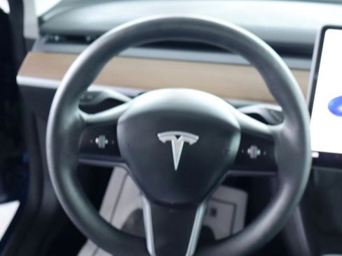 Used 2023 Tesla Model 3 Standard Range RWD image 21