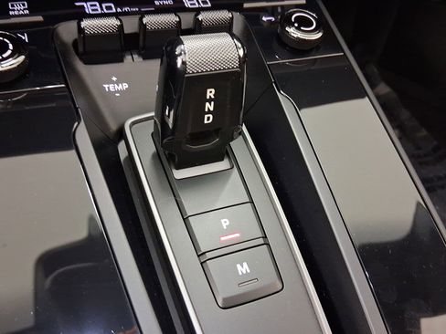 Used 2022 Porsche 911 Targa 4 GTS image 28