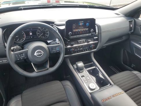 Used 2025 Nissan Pathfinder Rock Creek AWD/4WD image 10