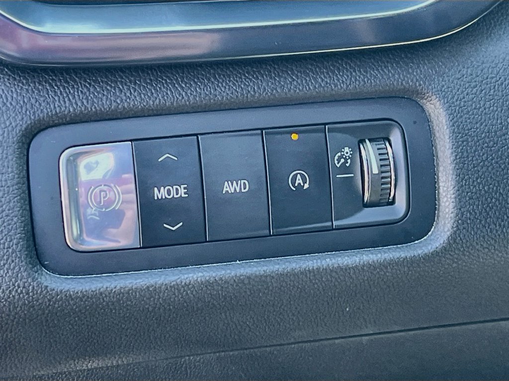 Used 2026 GMC Acadia AT4 AWD/4WD image 10