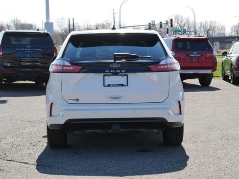Certified 2023 Ford Edge ST-Line w/ Class II Trailer Tow Package image 5