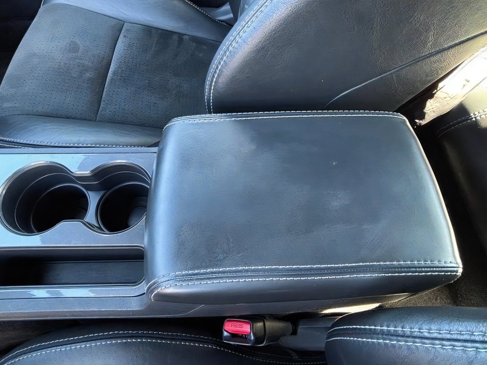 Used 2008 Dodge Challenger SRT8 RWD image 17