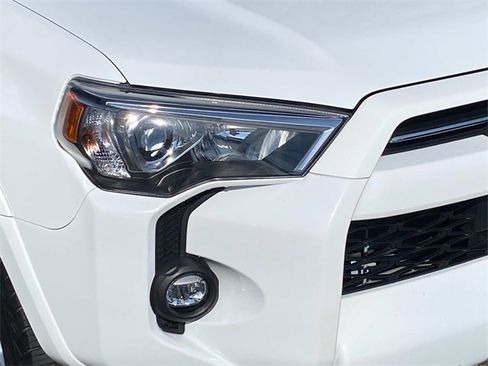 Used 2024 Toyota 4Runner SR5 image 4