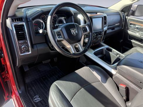 Used 2015 RAM 1500 Laramie w/ Convenience Group AWD/4WD image 14