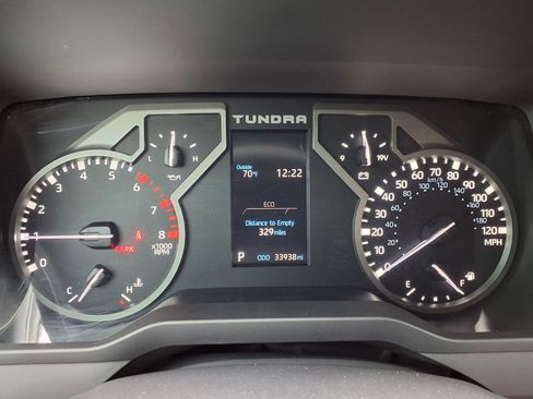 Used 2025 Toyota Tundra SR5 AWD/4WD image 14