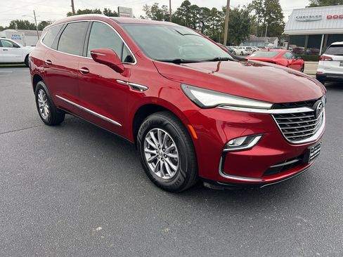 Used 2024 Buick Enclave Premium image 50