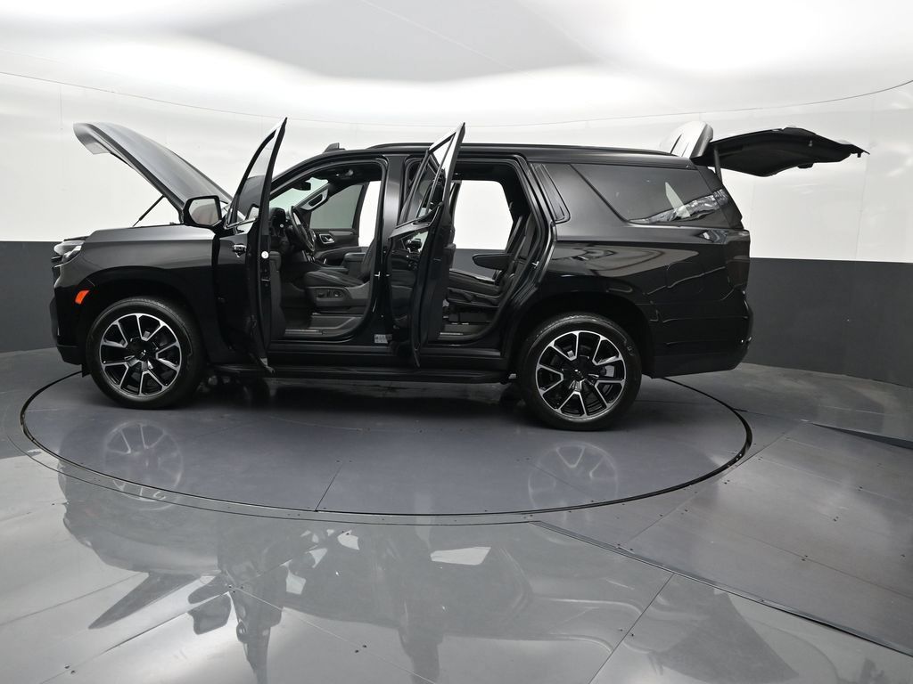 Used 2024 Chevrolet Tahoe RST w/ Luxury Package RWD image 38