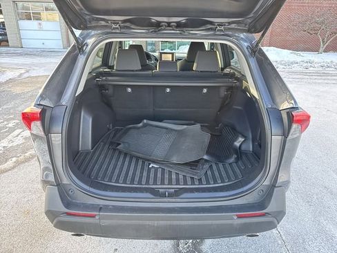 Certified 2022 Toyota RAV4 XLE image 22