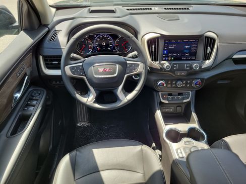 Used 2024 GMC Terrain Denali w/ Denali Premium Package AWD/4WD image 20