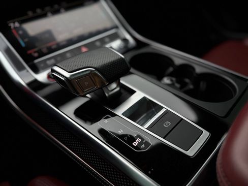 Used 2022 Audi SQ8 Premium Plus image 39