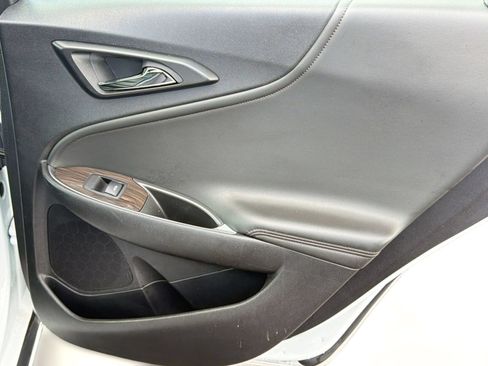 Used 2024 Chevrolet Malibu LT FWD image 29