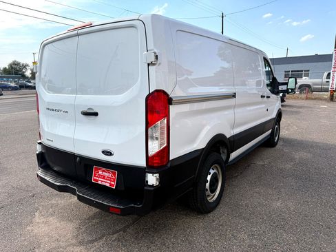 Used 2019 Ford Transit 250 130 Low Roof image 9