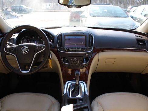 Used 2014 Buick Regal image 31