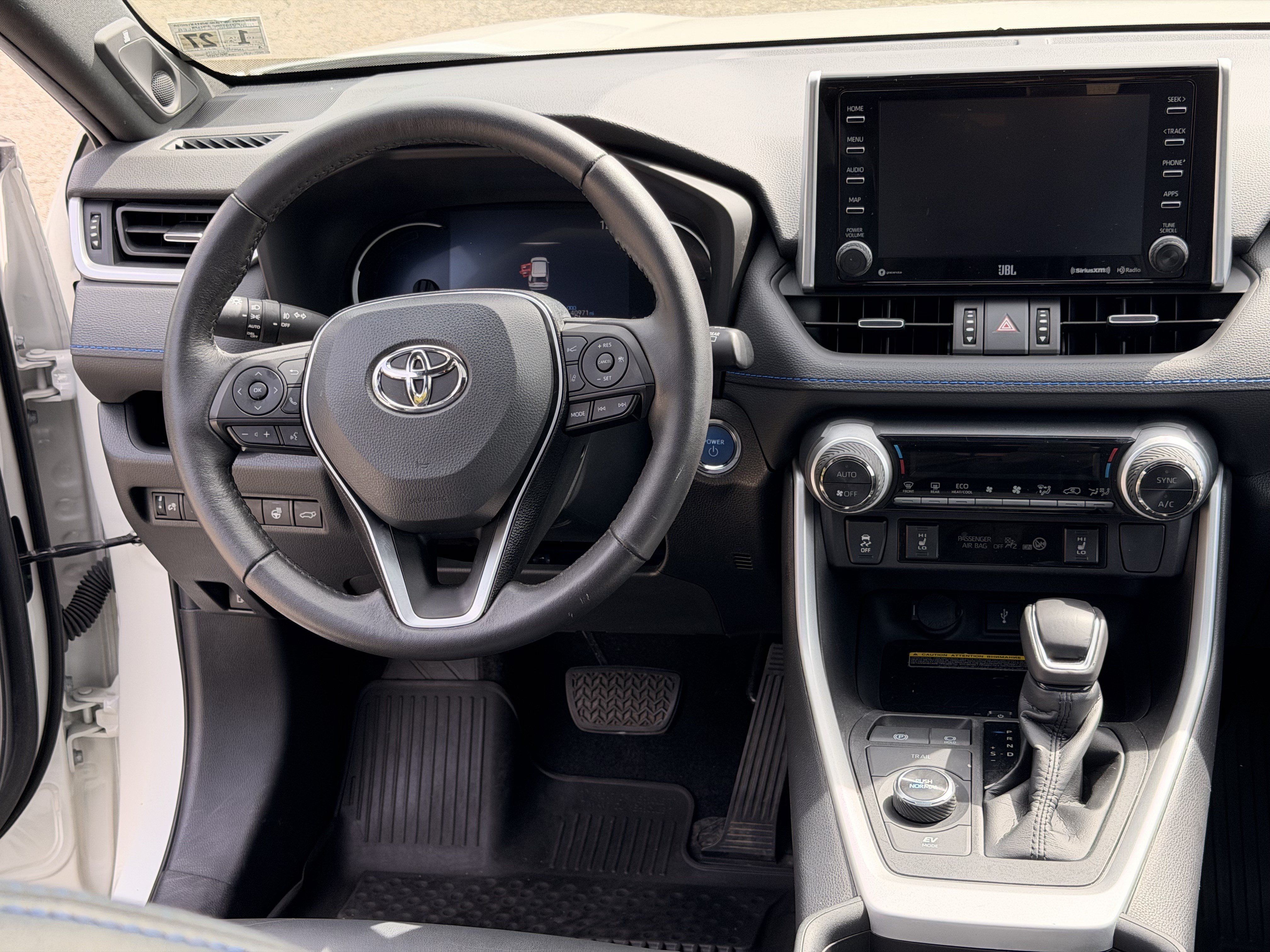 Used 2021 Toyota RAV4 XSE AWD/4WD image 20