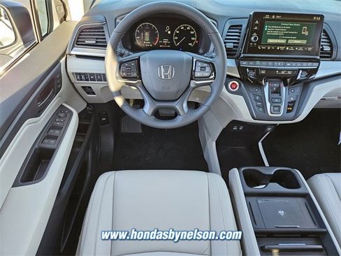 New 2026 Honda Odyssey EX-L image 7