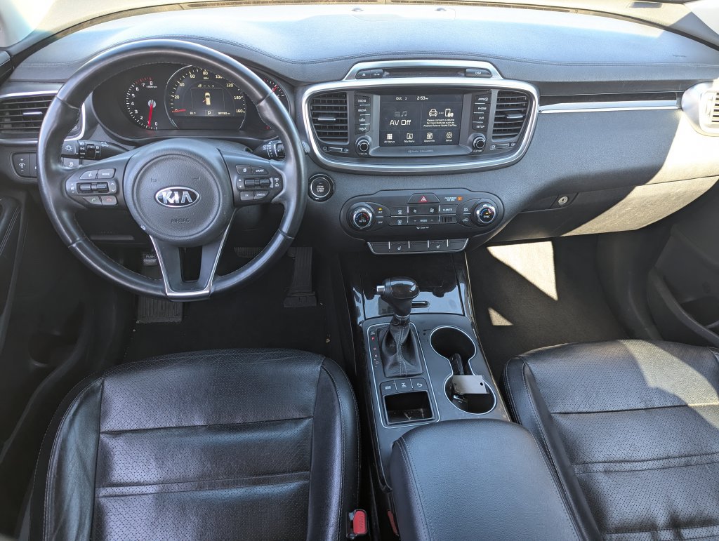 Used 2018 Kia Sorento EX AWD/4WD image 30