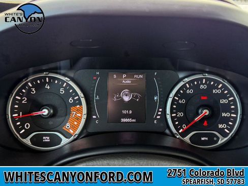 Used 2023 Jeep Renegade Latitude image 19