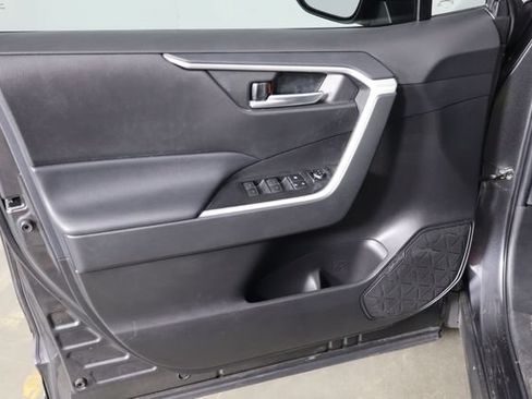 Used 2023 Toyota RAV4 XLE Premium FWD image 19