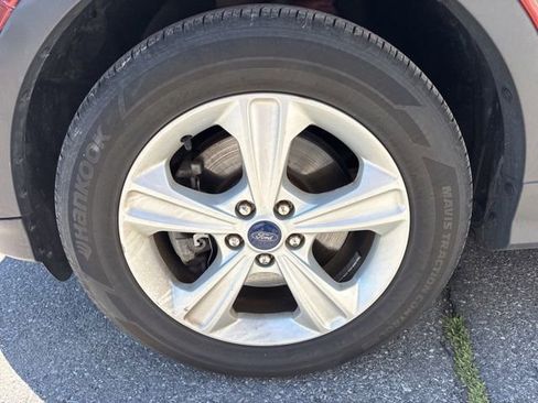 Used 2015 Ford Escape SE AWD/4WD image 26