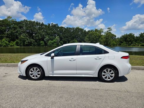 Certified 2026 Toyota Corolla LE FWD image 3