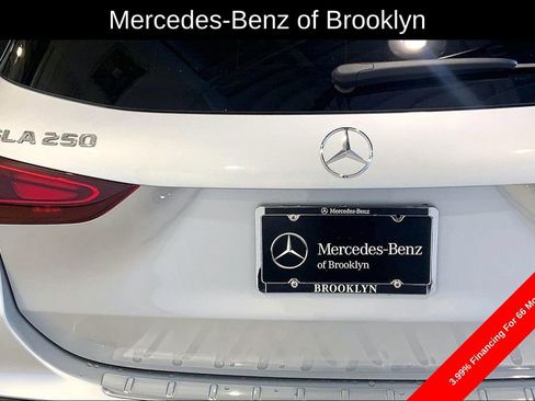 Used 2025 Mercedes-Benz GLA 250 4MATIC image 35