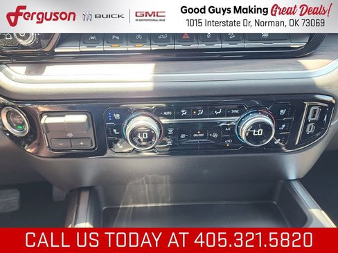 New 2026 GMC Sierra 1500 SLT w/ SLT Premium Plus Package AWD/4WD image 28