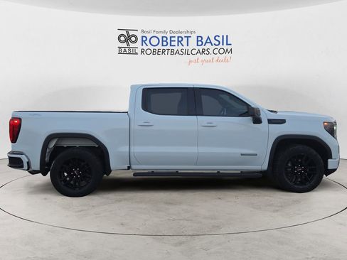 Used 2023 GMC Sierra 1500 Elevation image 6