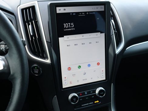 Used 2022 Ford Edge SEL w/ Convenience Package image 19