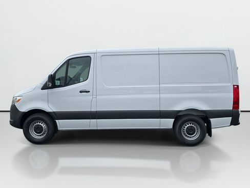 New 2026 Mercedes-Benz Sprinter 2500 image 2